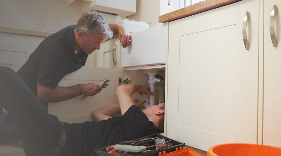 Professional burst pipe repair services in Auburn, IA